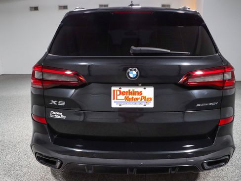 Used 2022 BMW X5 xDrive40i w/ M Sport Package AWD/4WD image 8