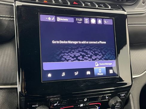 Used 2023 Jeep Grand Cherokee L Laredo image 39