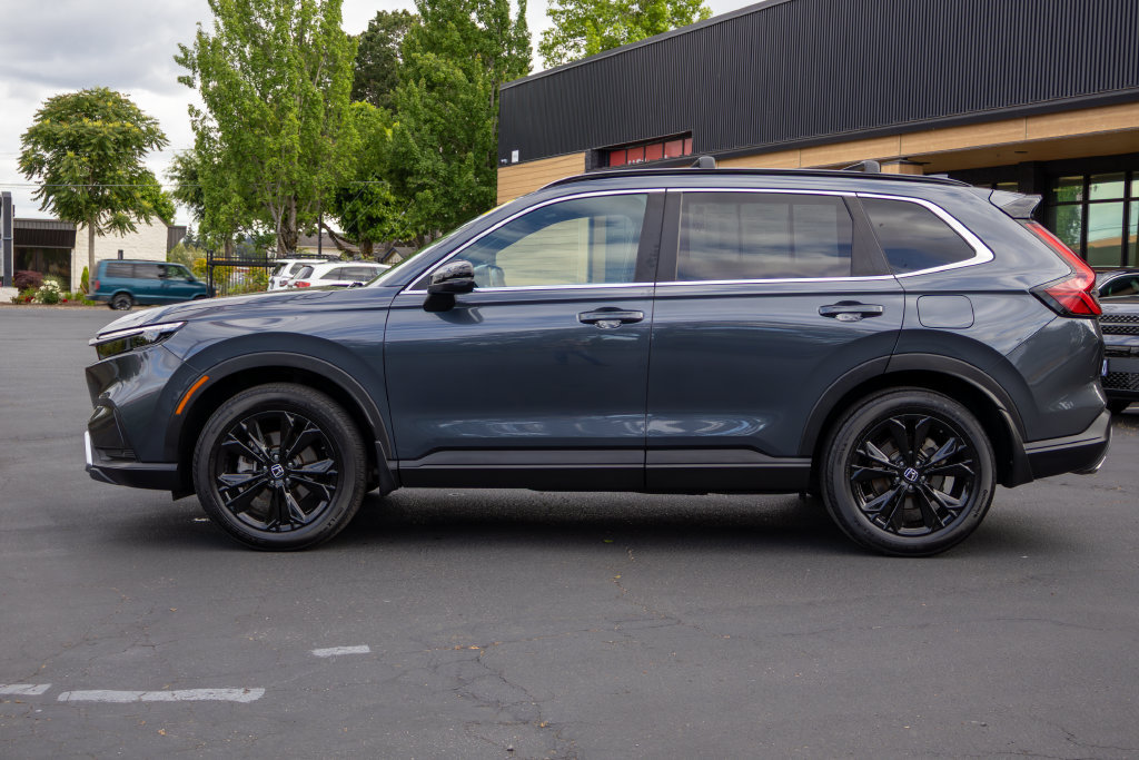 Used 2024 Honda CR-V Sport Touring image 10