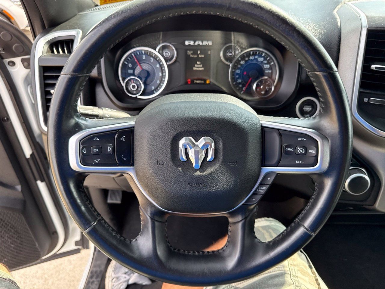 Used 2024 RAM 2500 Big Horn AWD/4WD image 21
