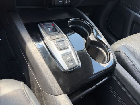 Used 2017 Honda Pilot Elite image 18
