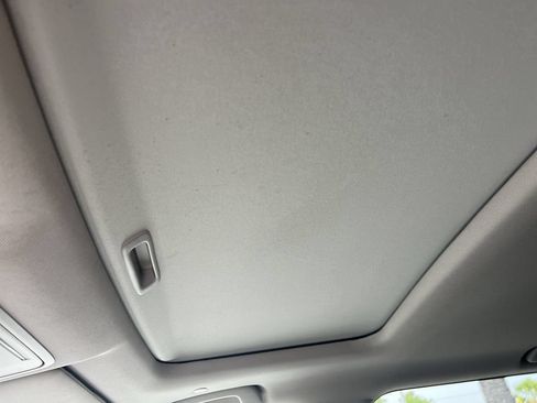 Used 2024 Honda CR-V EX-L image 28