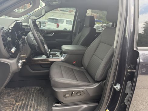 Used 2023 GMC Sierra 1500 Elevation AWD/4WD image 12