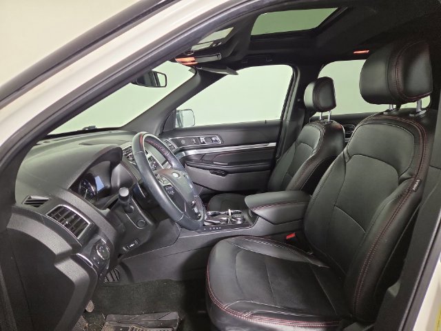 Used 2017 Ford Explorer Sport w/ Equipment Group 401A AWD/4WD image 13