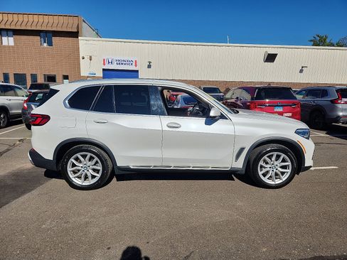 Used 2019 BMW X5 xDrive40i w/ Premium Package 2 image 7