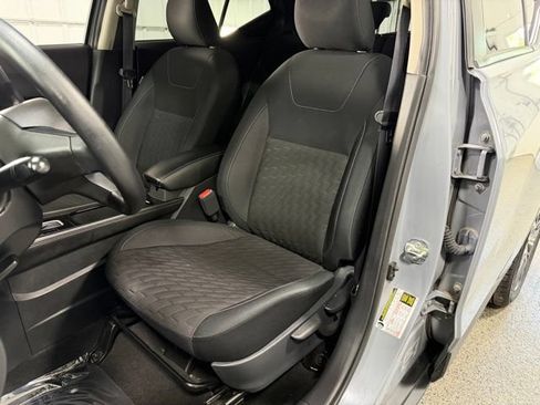 Used 2023 Nissan Kicks SV FWD image 18