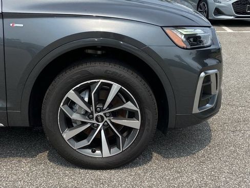 Used 2023 Audi Q5 2.0T Premium w/ Convenience Package AWD/4WD image 9