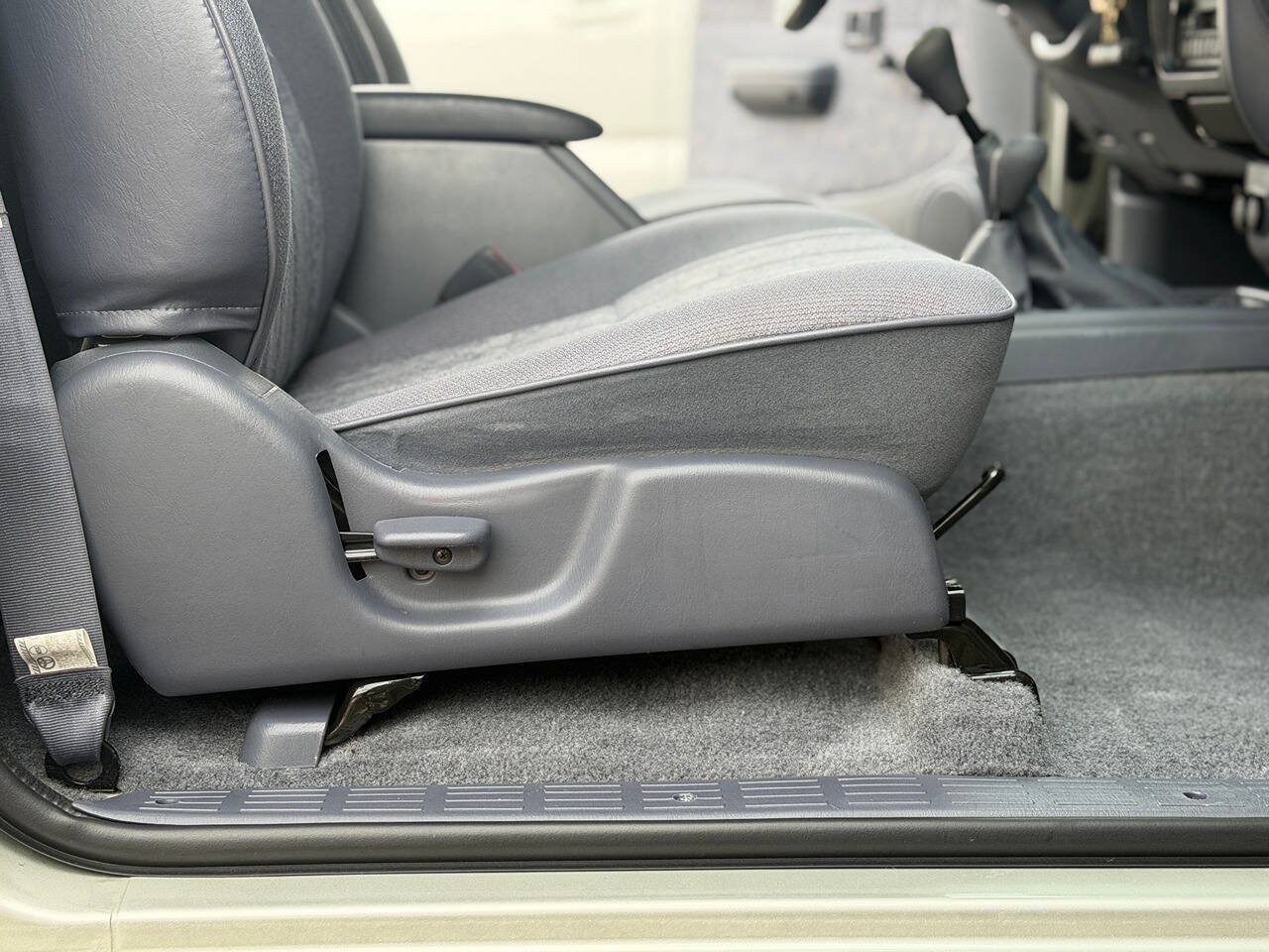 Used 2000 Toyota Tacoma 4x4 Regular Cab image 63