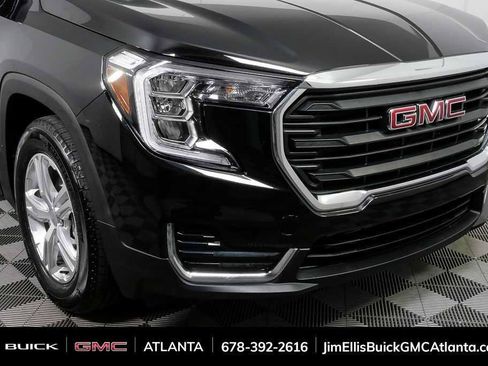 Certified 2024 GMC Terrain SLE FWD image 34