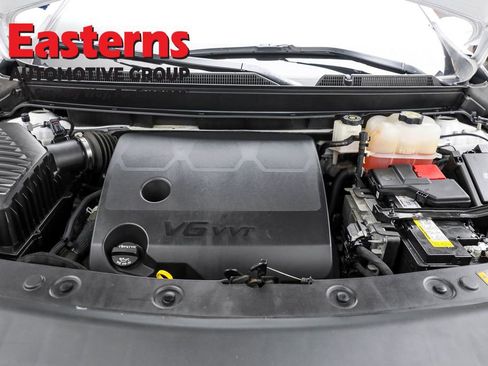 Used 2024 Buick Enclave Premium image 7