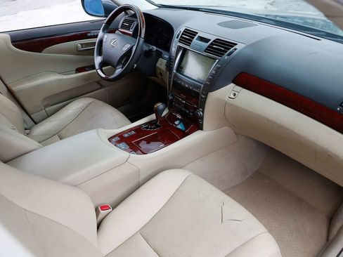 Used 2008 Lexus LS 460 RWD image 24