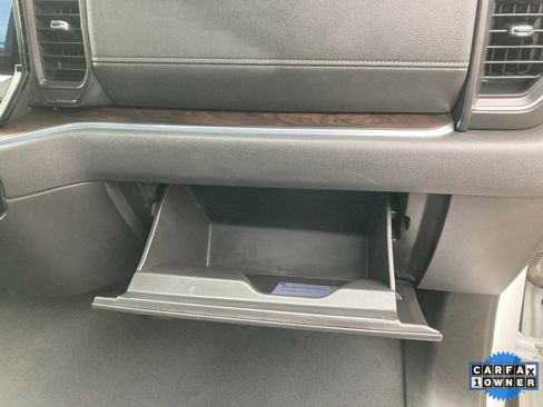 Used 2024 GMC Sierra 1500 SLT image 31