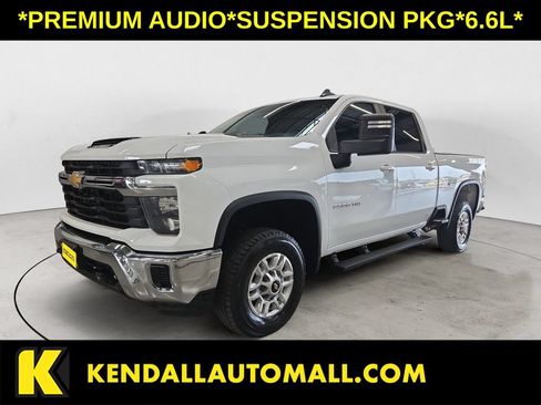 Used 2024 Chevrolet Silverado 2500 LT AWD/4WD image 1