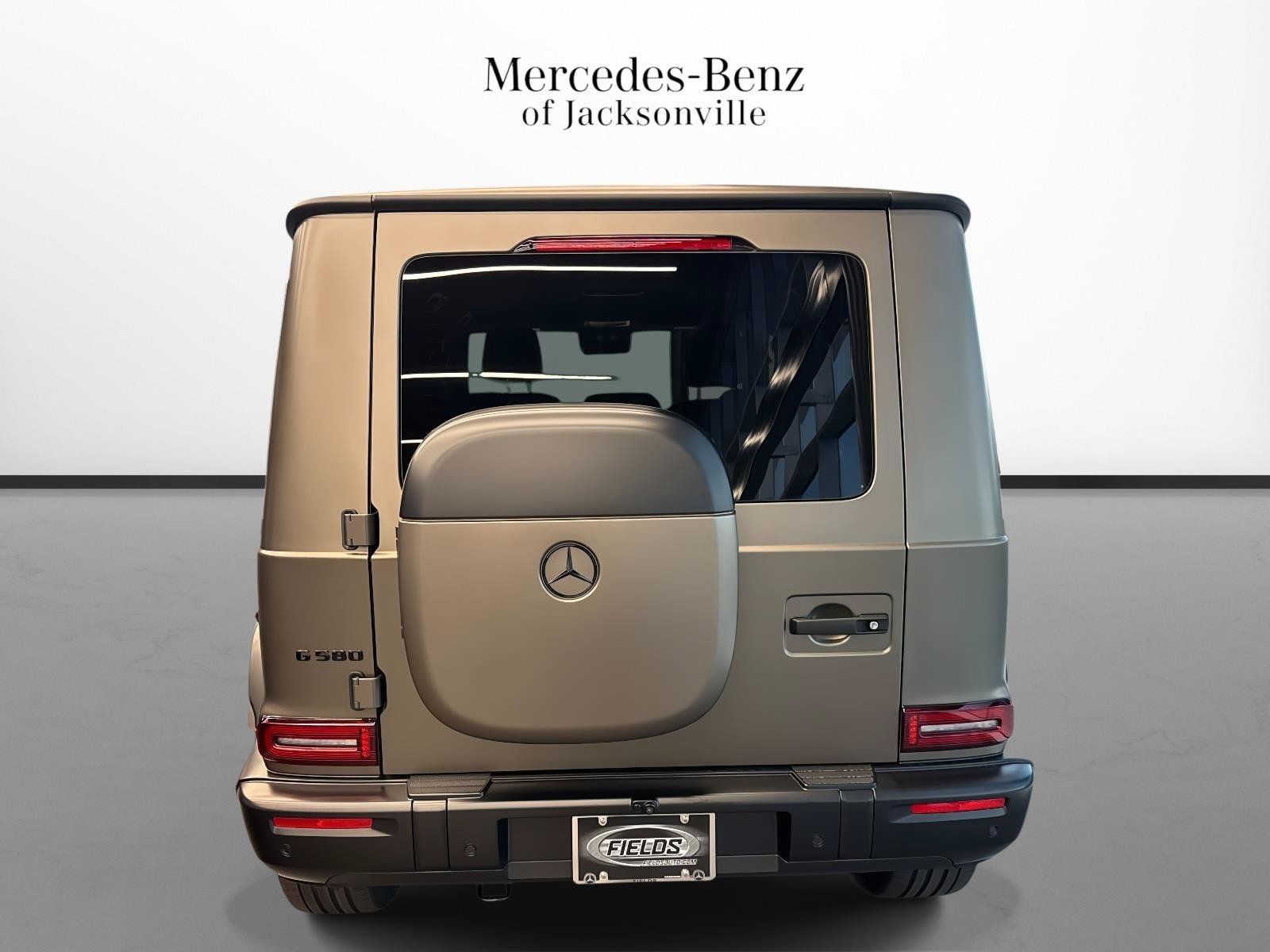 New 2027 Mercedes-Benz G 580 e image 3