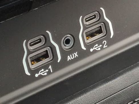 New 2026 RAM 2500 Laramie AWD/4WD image 30