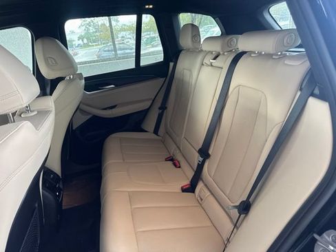 Used 2024 BMW X3 sDrive30i w/ Premium Package RWD image 18