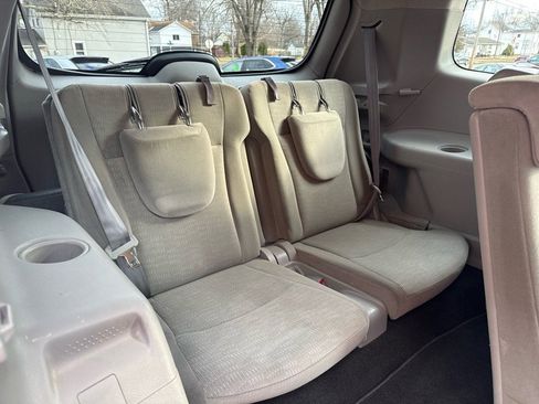 Used 2011 Toyota Highlander 2WD image 25