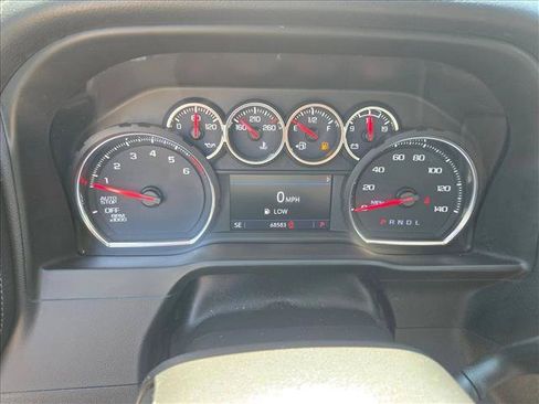 Used 2020 Chevrolet Silverado 1500 LT w/ Texas Edition RWD image 11