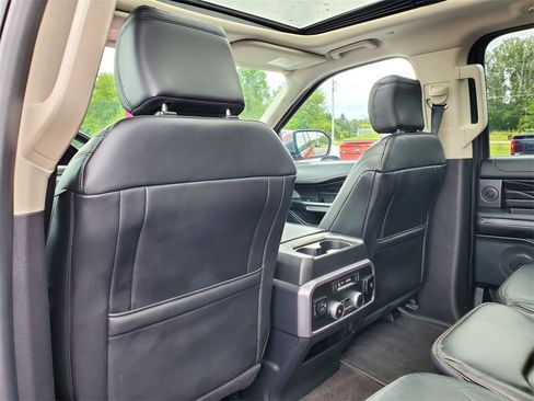 Used 2021 Ford Expedition Platinum image 33