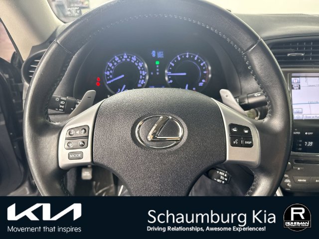 Used 2012 Lexus IS 250C w/ Luxury Pkg RWD image 12