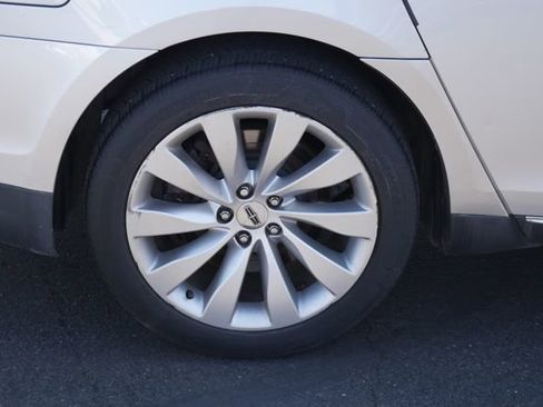 Used 2013 Lincoln MKS FWD image 13