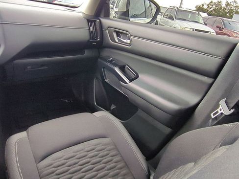 Certified 2022 Nissan Pathfinder SV image 17