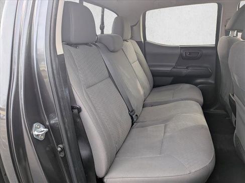 Used 2022 Toyota Tacoma SR image 14
