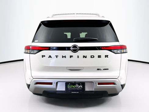 Used 2023 Nissan Pathfinder SL w/ Lighting Package (N92) AWD/4WD image 7