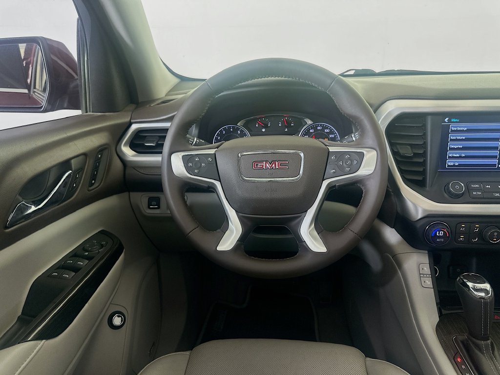 Used 2017 GMC Acadia SLT FWD image 22