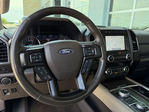 Used 2020 Ford Expedition Limited w/ Equipment Group 302A AWD/4WD image 11