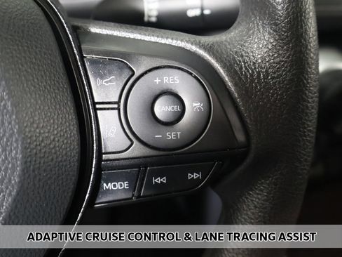 Used 2025 Toyota RAV4 LE FWD image 3