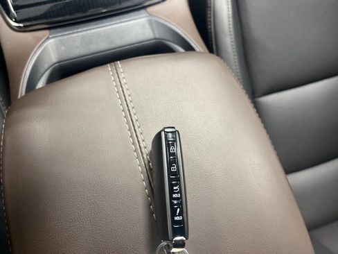 Used 2025 MAZDA CX-30 AWD 2.5 S w/ Premium Package image 21