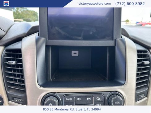 Used 2019 GMC Yukon Denali image 36