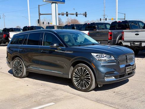 Certified 2023 Lincoln Aviator Black Label image 7