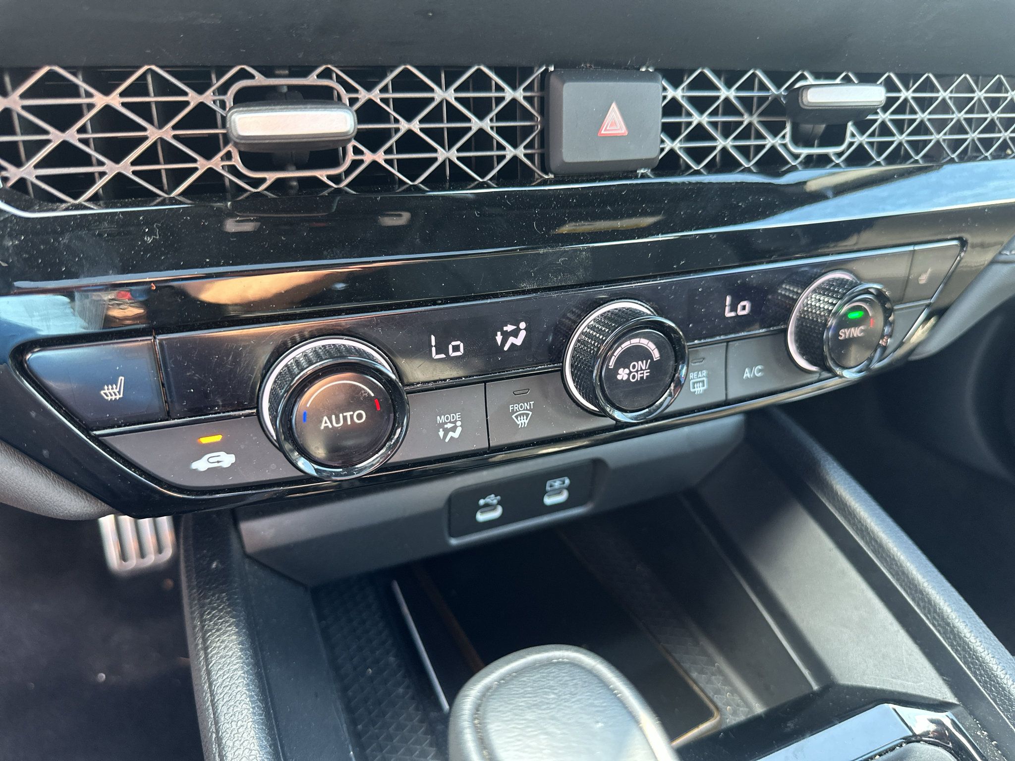 Used 2025 Honda Accord Sport image 29