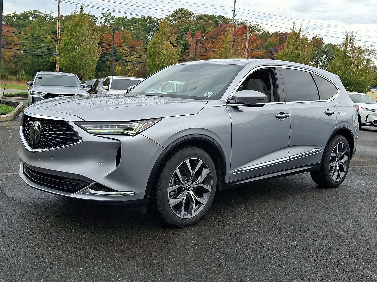 Certified 2024 Acura MDX w/ Technology Package AWD/4WD image 3