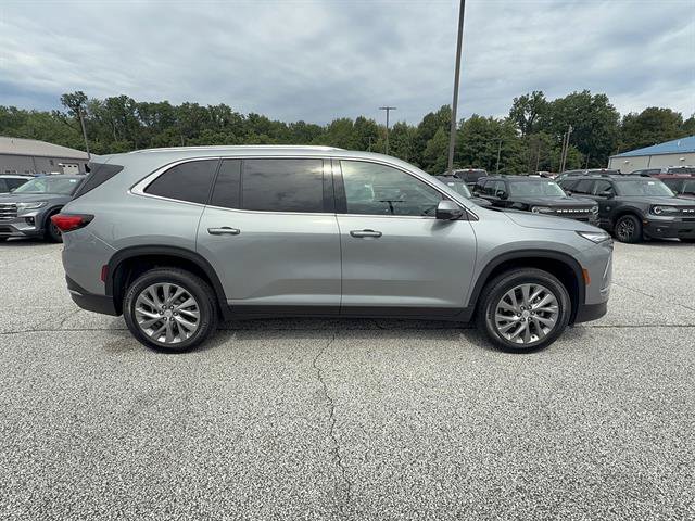 Used 2026 Buick Enclave Preferred AWD/4WD image 9