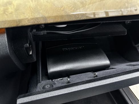 Used 2011 Mercedes-Benz E 350 4MATIC Sedan image 93