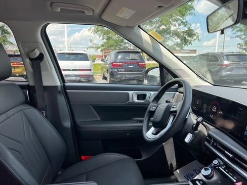 Used 2026 Hyundai Santa Fe SEL FWD image 33