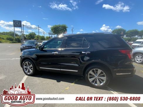 Used 2018 Ford Explorer Limited AWD/4WD image 8