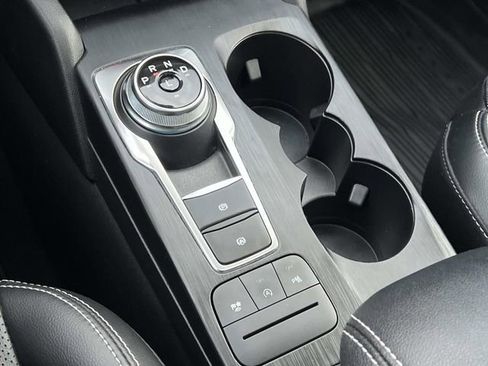 Certified 2022 Ford Escape Titanium w/ Class II Trailer Tow Package image 26