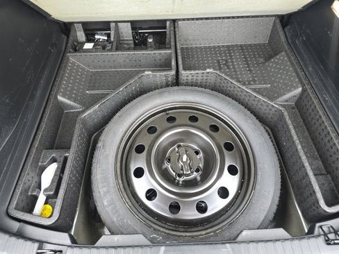 Used 2024 Ford Edge Titanium w/ Equipment Group 301A AWD/4WD image 25