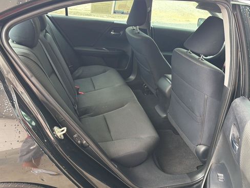 Used 2017 Honda Accord LX image 12