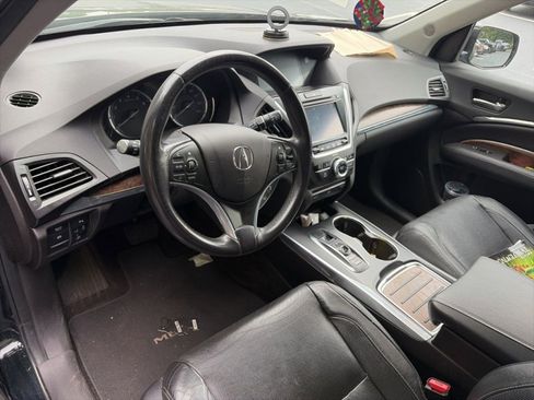 Used 2019 Acura MDX w/ Technology & Entertainment AWD/4WD image 17