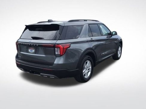 New 2025 Ford Explorer Active w/ Active Comfort Package image 5