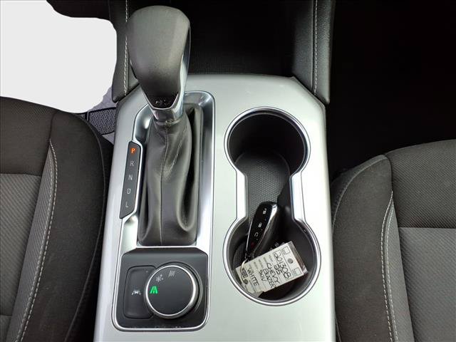 Used 2025 Chevrolet Blazer LT FWD image 28