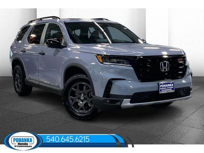 New 2025 Honda Pilot TrailSport