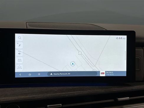 Used 2025 Hyundai Santa Fe Calligraphy image 10