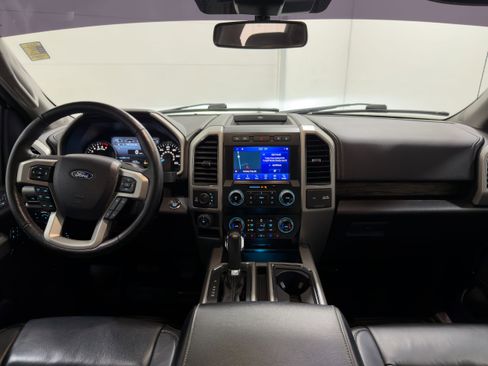 Used 2020 Ford F150 Lariat w/ Equipment Group 502A Luxury image 10