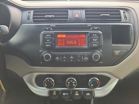 Used 2015 Kia Rio LX FWD image 13